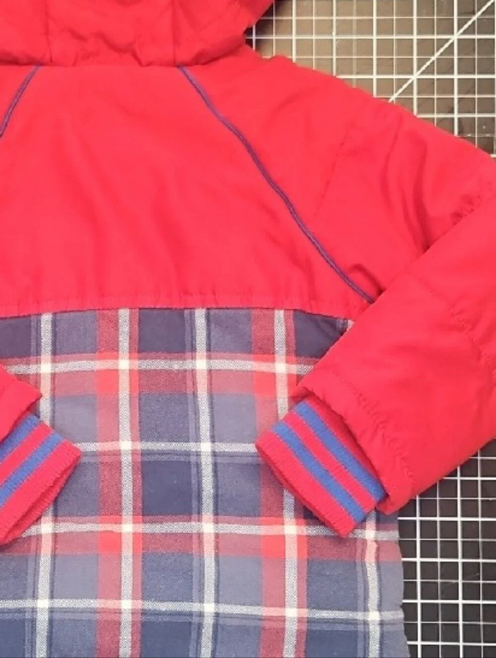 Disney Red Mickey Mouse Quilted Hooded Jacket Red Blue Plaid Toddler Size 3